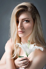 Ukrainian mail order bride Alona from Kiev with blonde hair and blue eye color - image 4