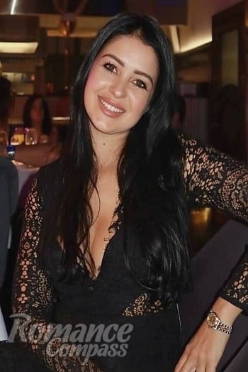 Ukrainian mail order bride Andriana from Lvov with black hair and hazel eye color - image 1