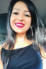 Ukrainian mail order bride Andriana from Lvov with black hair and hazel eye color - image 2