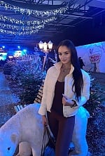 Ukrainian mail order bride Tamira from Amsterdam with brunette hair and green eye color - image 14