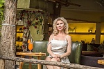 Ukrainian mail order bride Inessa from Krasnoyarsk with blonde hair and green eye color - image 9