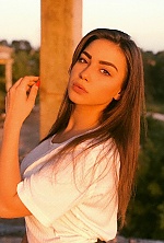 Ukrainian mail order bride Alina from Kobelyaky with light brown hair and hazel eye color - image 2