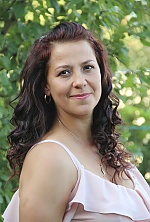 Ukrainian mail order bride Oksana from Lugansk with brunette hair and brown eye color - image 6
