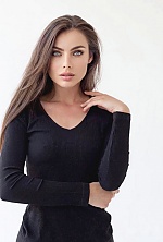 Ukrainian mail order bride Maria from Kyiv with brunette hair and grey eye color - image 3