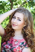Ukrainian mail order bride Elena from Mariupol with light brown hair and green eye color - image 3