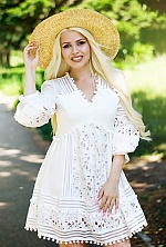 Ukrainian mail order bride Anastasia from Barnaul with blonde hair and grey eye color - image 3