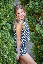 Ukrainian mail order bride Irina from Khmelnitskiy with light brown hair and green eye color - image 2
