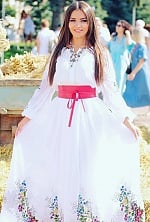 Ukrainian mail order bride Elena from Vinnytsia with brunette hair and brown eye color - image 2