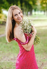 Ukrainian mail order bride Tatiana from Rovno with light brown hair and green eye color - image 2