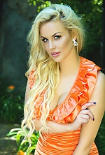 Ukrainian mail order bride Alexandra from Odessa with blonde hair and green eye color - image 3