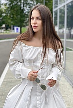 Ukrainian mail order bride Marina from Moscow with brunette hair and green eye color - image 4