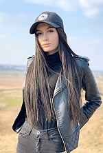 Ukrainian mail order bride Alina from Rovno with black hair and brown eye color - image 8