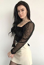 Ukrainian mail order bride Alina from Rovno with black hair and brown eye color - image 10