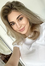 Ukrainian mail order bride Yuliya from Kiev with blonde hair and brown eye color - image 3