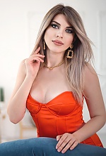 Ukrainian mail order bride Olga from Kharkiv with blonde hair and green eye color - image 3