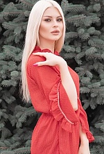 Ukrainian mail order bride Yuliya from Moscow with blonde hair and blue eye color - image 7