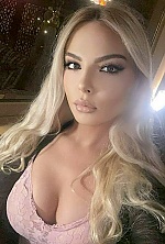 Ukrainian mail order bride Tamar from Tbilisi with blonde hair and blue eye color - image 3