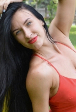 Irina, 32 y.o. from Dnipro, Ukraine