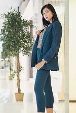 Ukrainian mail order bride Anna from Donetsk with black hair and grey eye color - image 3
