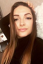 Ukrainian mail order bride Ekaterina from Nikolaev with brunette hair and green eye color - image 3