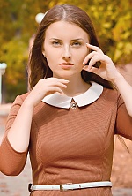 Ukrainian mail order bride Vitaliya from Rostov with light brown hair and green eye color - image 10