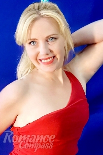 Ukrainian mail order bride Anna from Kherson with blonde hair and blue eye color - image 1