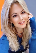 Ukrainian mail order bride Natalia from Odessa with blonde hair and grey eye color - image 3