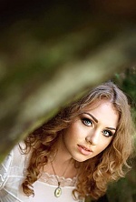 Ukrainian mail order bride Darya from Chernivtsi with blonde hair and green eye color - image 3