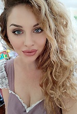 Ukrainian mail order bride Darya from Chernivtsi with blonde hair and green eye color - image 8