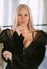 Ukrainian mail order bride Sofia from Kiev with blonde hair and brown eye color - image 4