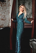 Ukrainian mail order bride Daria from Moscow with light brown hair and green eye color - image 8