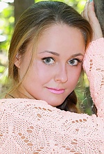 Ukrainian mail order bride Katerina from Cherkassy with light brown hair and green eye color - image 2