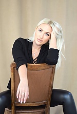 Ukrainian mail order bride Inna from Kharkiv with blonde hair and green eye color - image 8