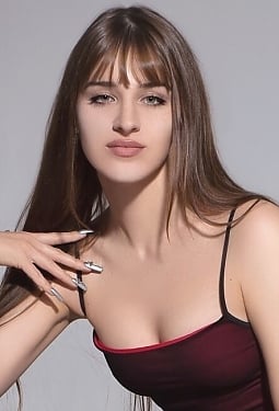 Adelina, 22 y.o. from Zaporozhye, Ukraine