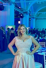 Ukrainian mail order bride Alina from Geneva with blonde hair and green eye color - image 7