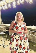 Ukrainian mail order bride Alina from Geneva with blonde hair and green eye color - image 3