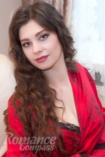 Ukrainian mail order bride Anastasia from Odessa with light brown hair and hazel eye color - image 1