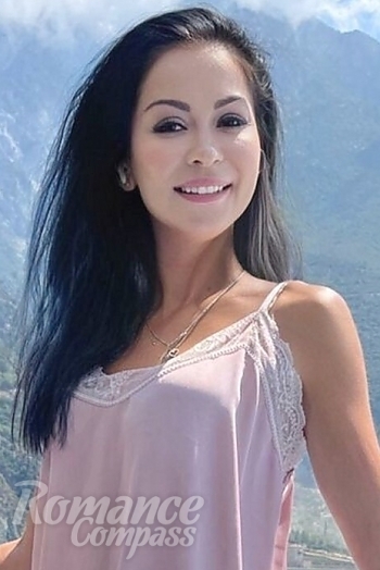 Ukrainian mail order bride Natalia from Munich with black hair and hazel eye color - image 1