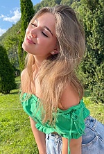 Ukrainian mail order bride Diana from Ufa with brunette hair and grey eye color - image 4