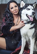 Ukrainian mail order bride Irina from Kiev with black hair and brown eye color - image 9