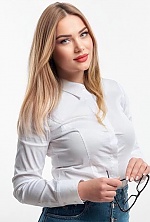 Ukrainian mail order bride Tatiana from Kiev with blonde hair and blue eye color - image 9