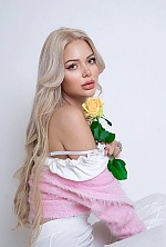 Ukrainian mail order bride Maria from Stockholm with blonde hair and green eye color - image 5