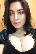 Ukrainian mail order bride Ekaterina from Krivoy Rog with brunette hair and brown eye color - image 4