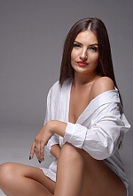 Ukrainian mail order bride Snezhana from Cherkasy with brunette hair and brown eye color - image 4
