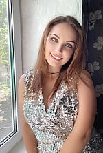 Ukrainian mail order bride Sofia from Kharkov with light brown hair and brown eye color - image 7