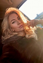 Ukrainian mail order bride Maria from Kiev with blonde hair and green eye color - image 4