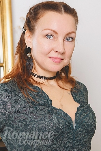 Ukrainian mail order bride Victoria from Odessa with light brown hair and grey eye color - image 1
