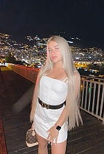 Ukrainian mail order bride Karina from Moscow with blonde hair and blue eye color - image 3