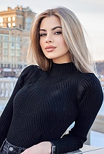 Ukrainian mail order bride Angelina from Kishinev with blonde hair and green eye color - image 5
