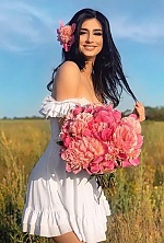Ukrainian mail order bride Polina from Lugansk with black hair and brown eye color - image 5